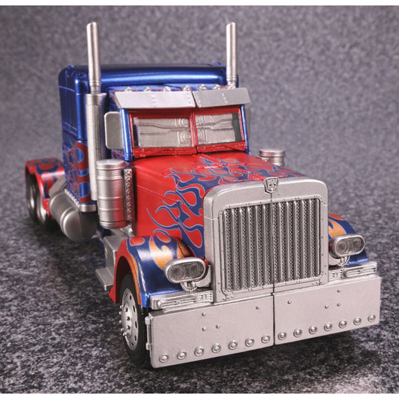 transformers masterpiece optimus